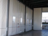 Tenda con cricchetto e maniglie